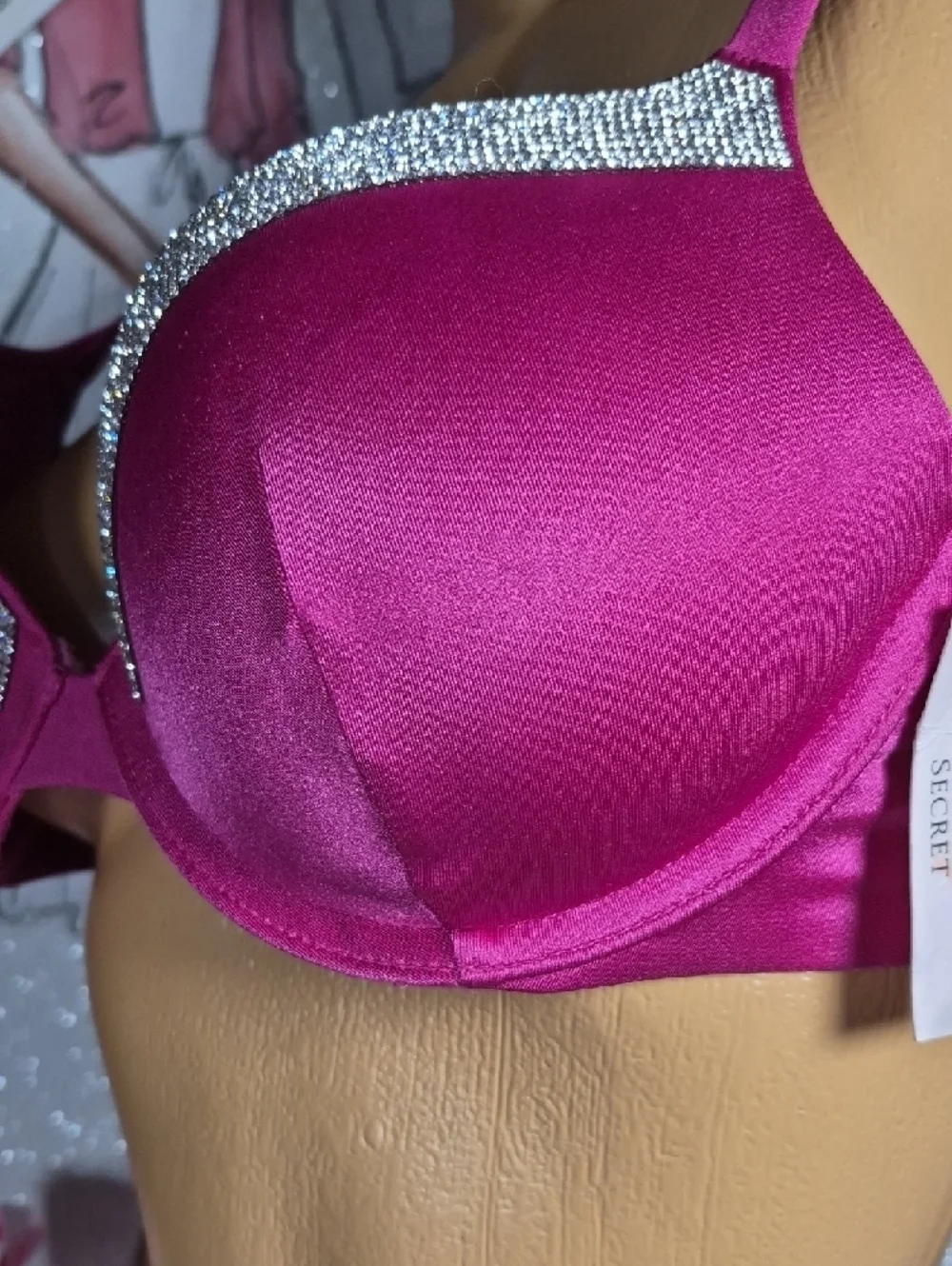 VICTORIA'S SECRET Plunge Push-Up swim Bra with Rhinestone Trim Fuchsia Pink 2207